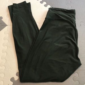 Lularoe OS OLIVE Leggings